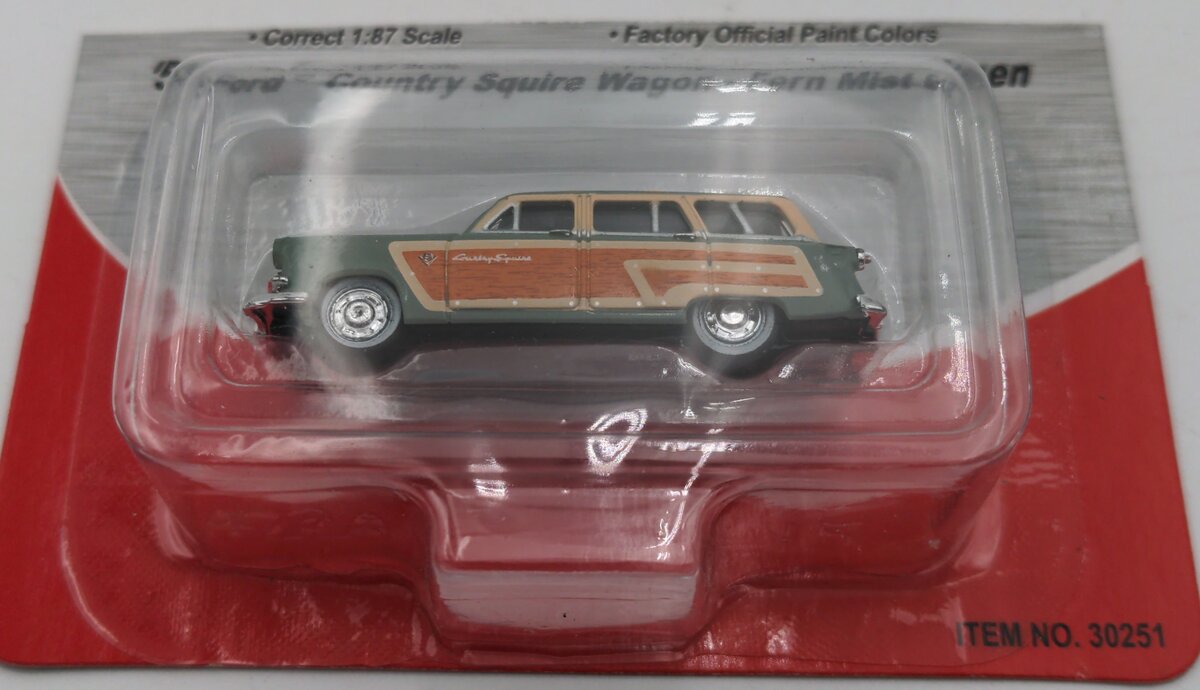 Classic Metal Works 30251 HO Mini Metals Green 1953 Ford Country Squire Wagon