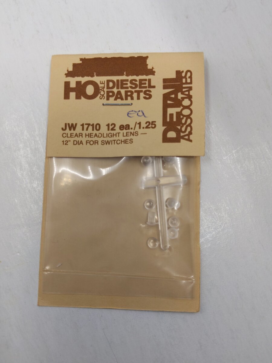 Detail Associates 1710 HO Scale 12" Dia Round Clear Headlight Lens (Pack of 12)