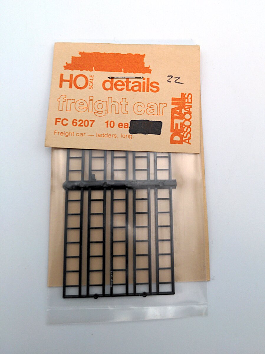 Detail Associates 6207 HO Long Freight Car Ladders (Pack of 10)