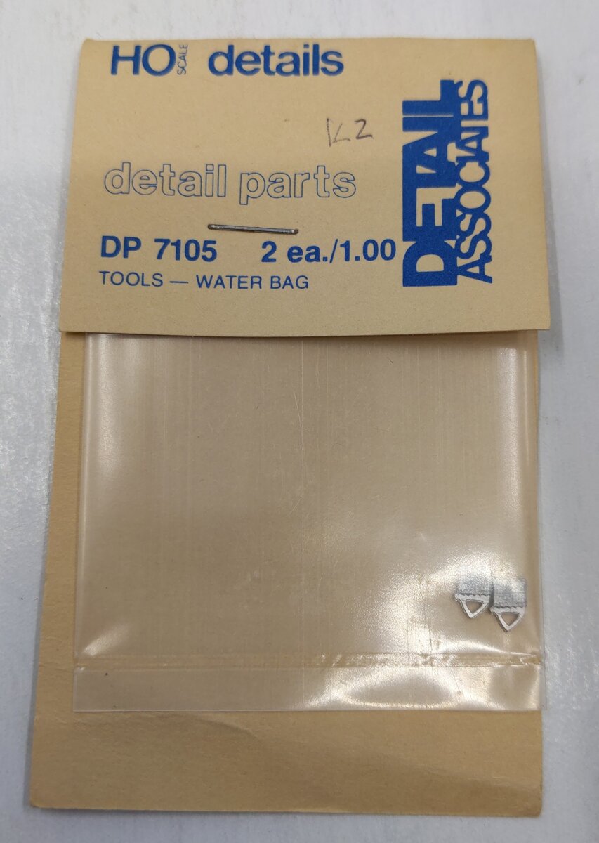 Detail Associates 7105 HO Water Bags (Pack of 2)