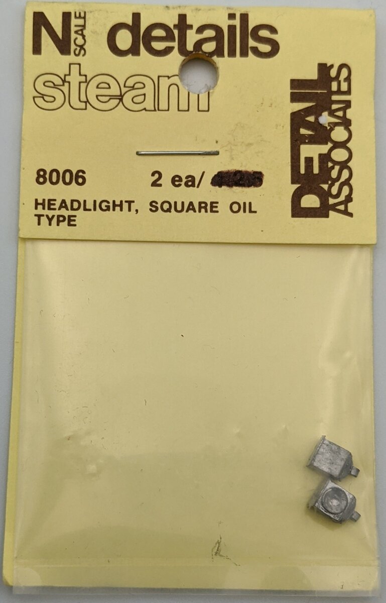 Detail Associates 8006 N Square Oil Type Headlights