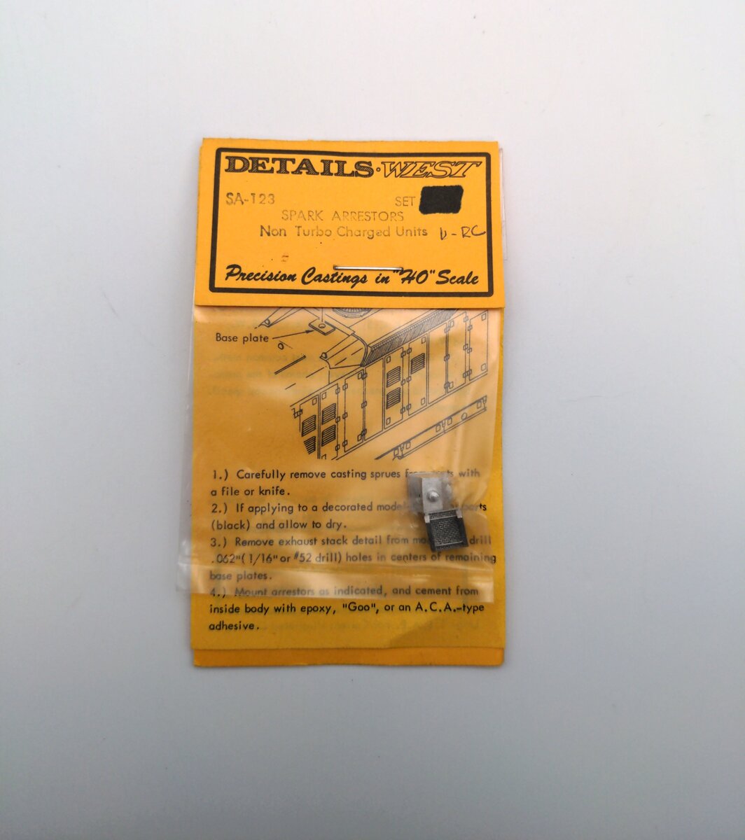 Details West SA-123 HO Scale Non-Turbo Charged Units Spark Arrestor (Pack of 2)