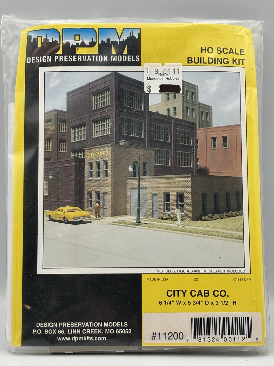 DPM 11200 HO City Cab Company Building Kit