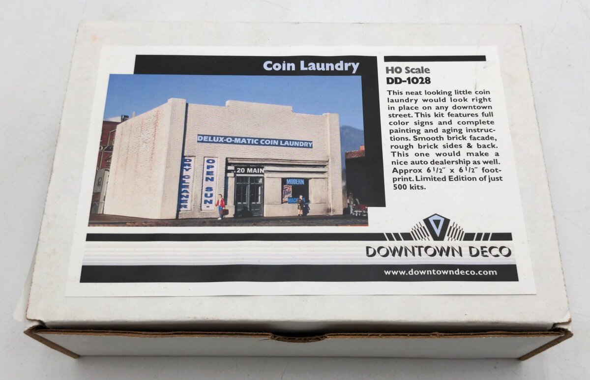Downtown Deco 1028 HO Scale Coin Laundry Building Kit