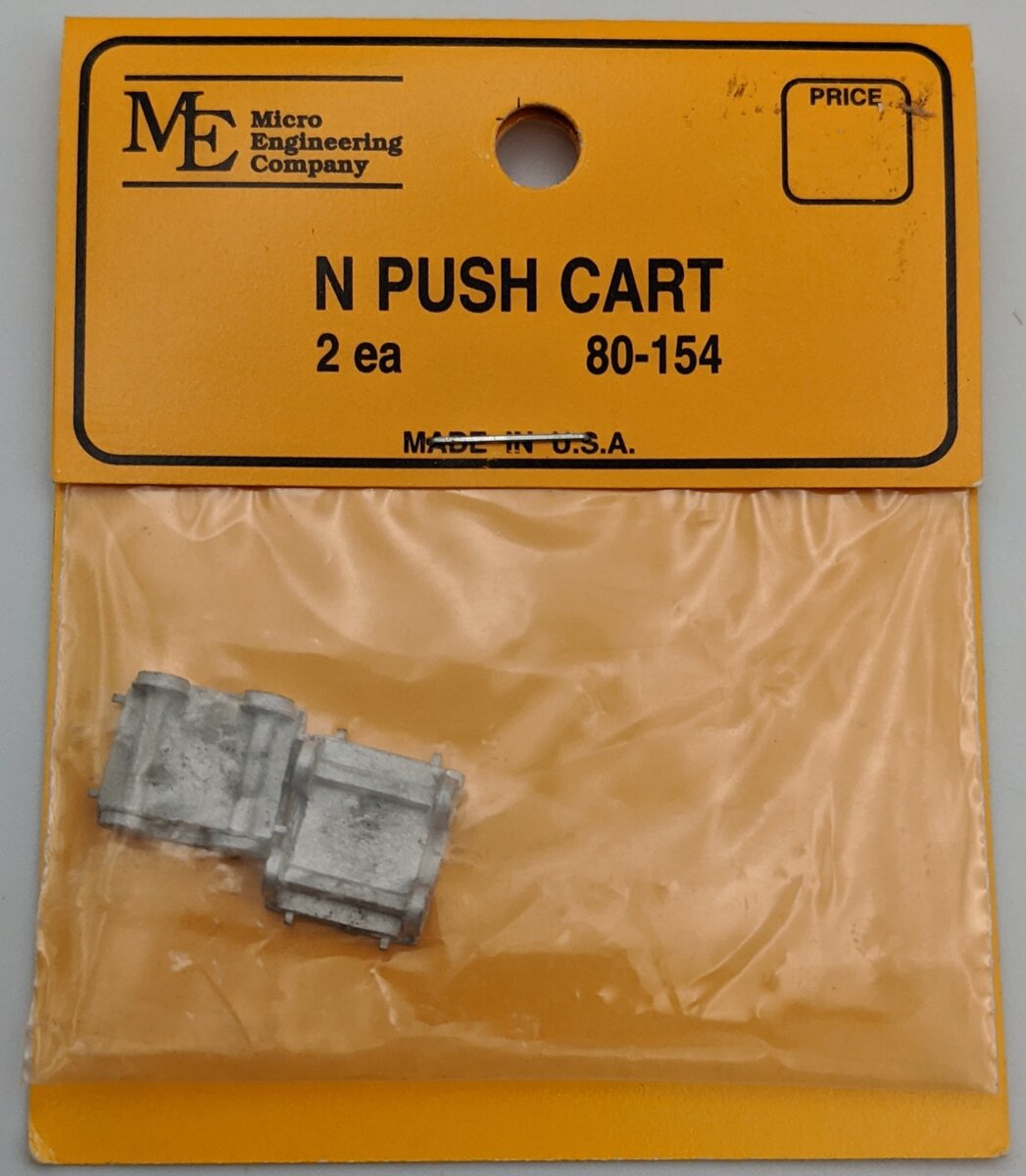 Micro Engineering 80-154 N White Metal Casting Push Carts (Pack of 2)