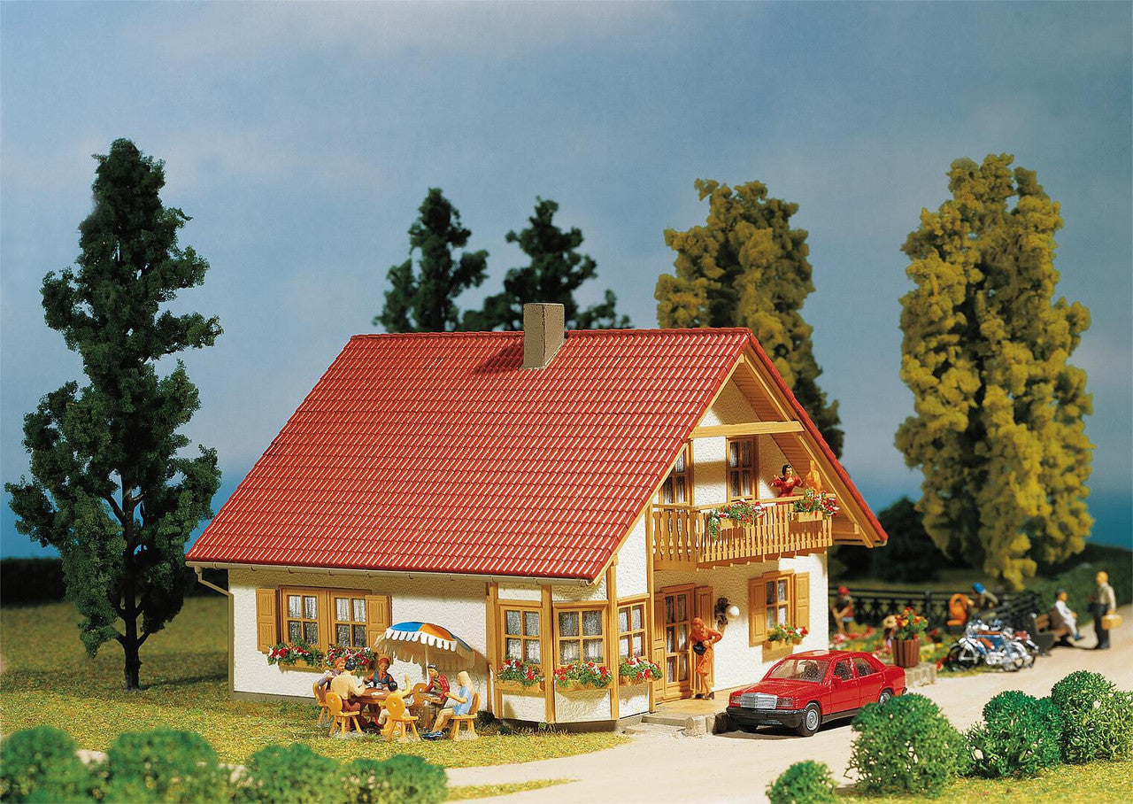 Faller 130301 HO Romantica House Building Kit