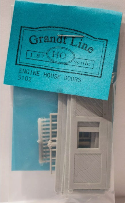 Grandt Line 5102 HO 6’-6" x 14’-6" Engine House Doors and Hinges (Pack of 4)