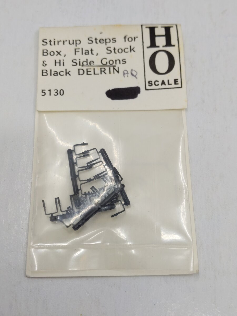 Grandt Line 5130 HO Scale Black Plastic Stirrup Steps for Box, Flat, Stock Side