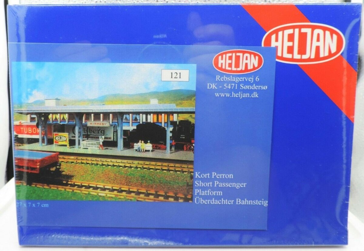 Heljan 121 HO Short Passenger Platform Kit 10-1/2 x 2-3/4" 26.7 x 7 cm