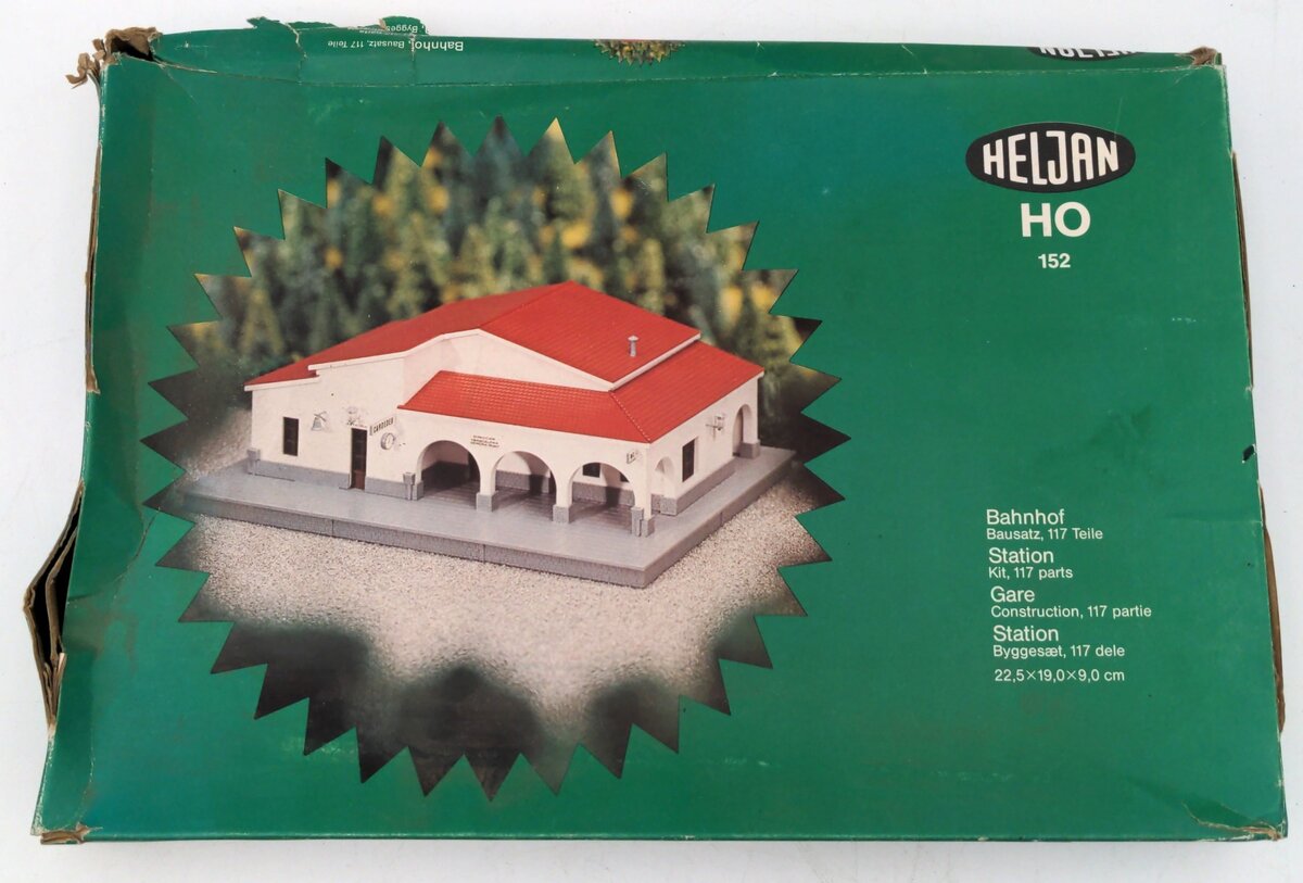 Heljan 152 HO Spanish Style Station Kit
