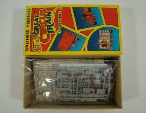 Jordan Products 360-232 HO Highway Miniatures 1923 Mack Circus Truck Model Kit