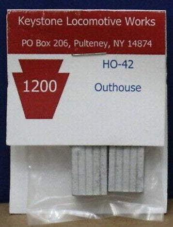 Keystone 42 HO Scale Metal Outhouse (Pack of 2)