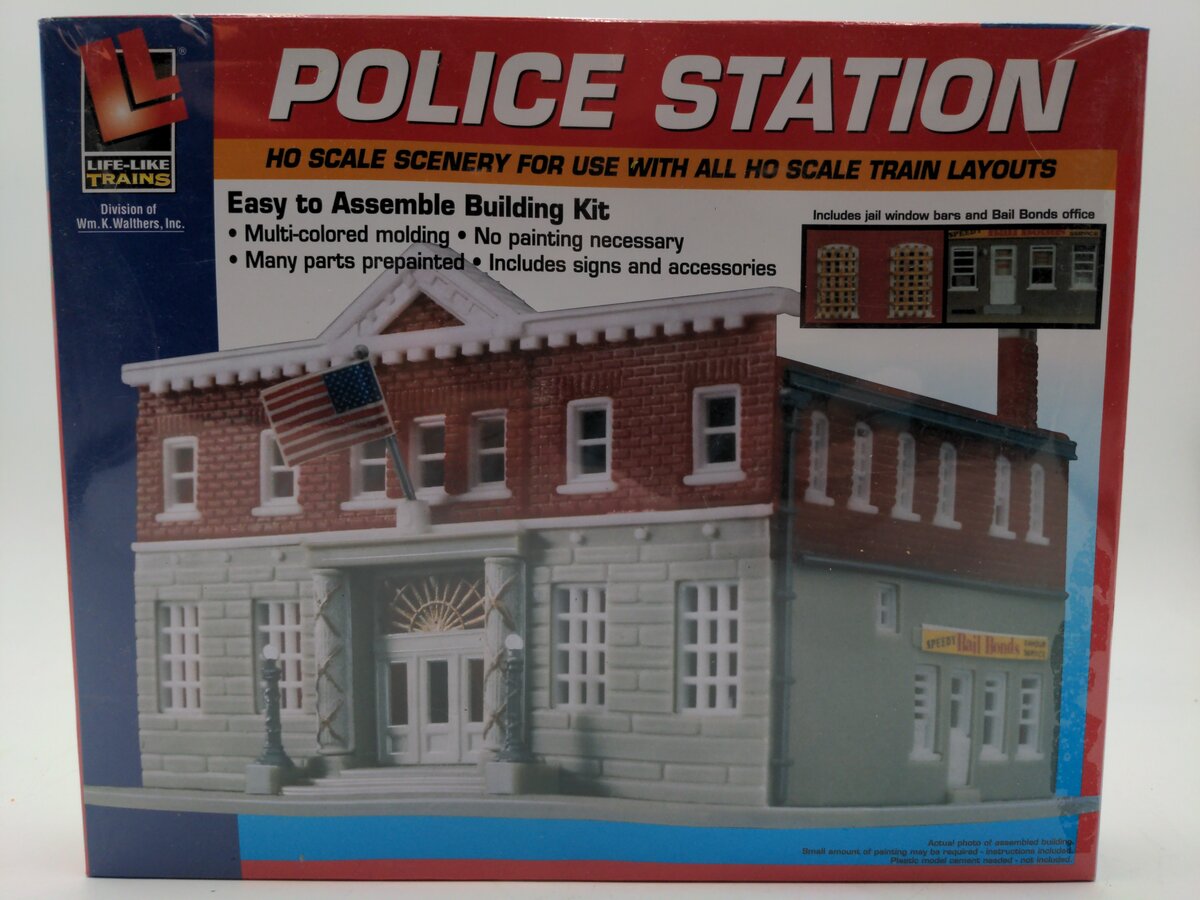 Life Like 433-1382 HO Scale Police Station Building Kit