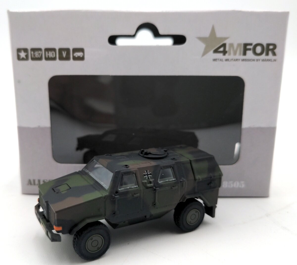 Marklin 18505 1:87 Scale Diecast Armored Vehicle Dingo 1
