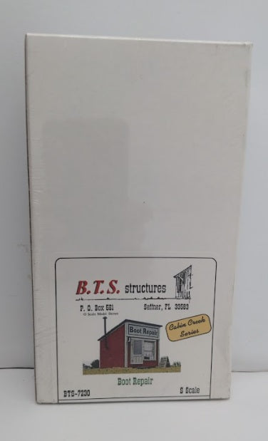 B.T.S. 7230 S Scale Cabin Creek Series Boot Repair Shop Building Kit