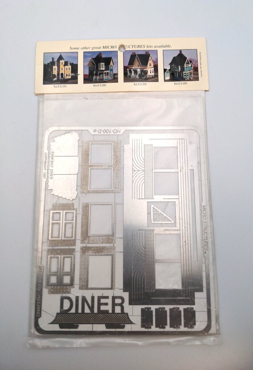 Miller Engineering 100-D-a HO Parkway Diner Model Kit