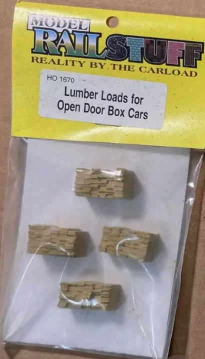 Model Railstuff 1670 HO Lumber Loads for Open Door Box Cars (Pack of 4)