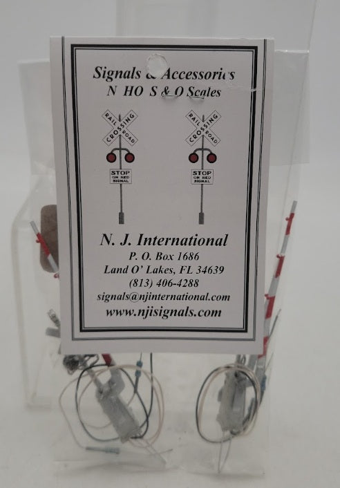 NJ International 1160 HO Scale Highway Crossing Gate Signal w/ Red & White Arm
