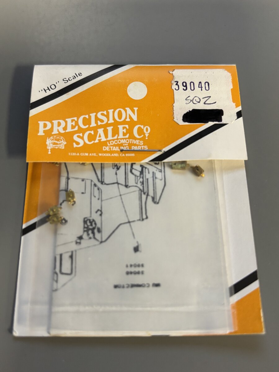 Precision Scale Company 39040 HO Elec junct box EMD br 4/