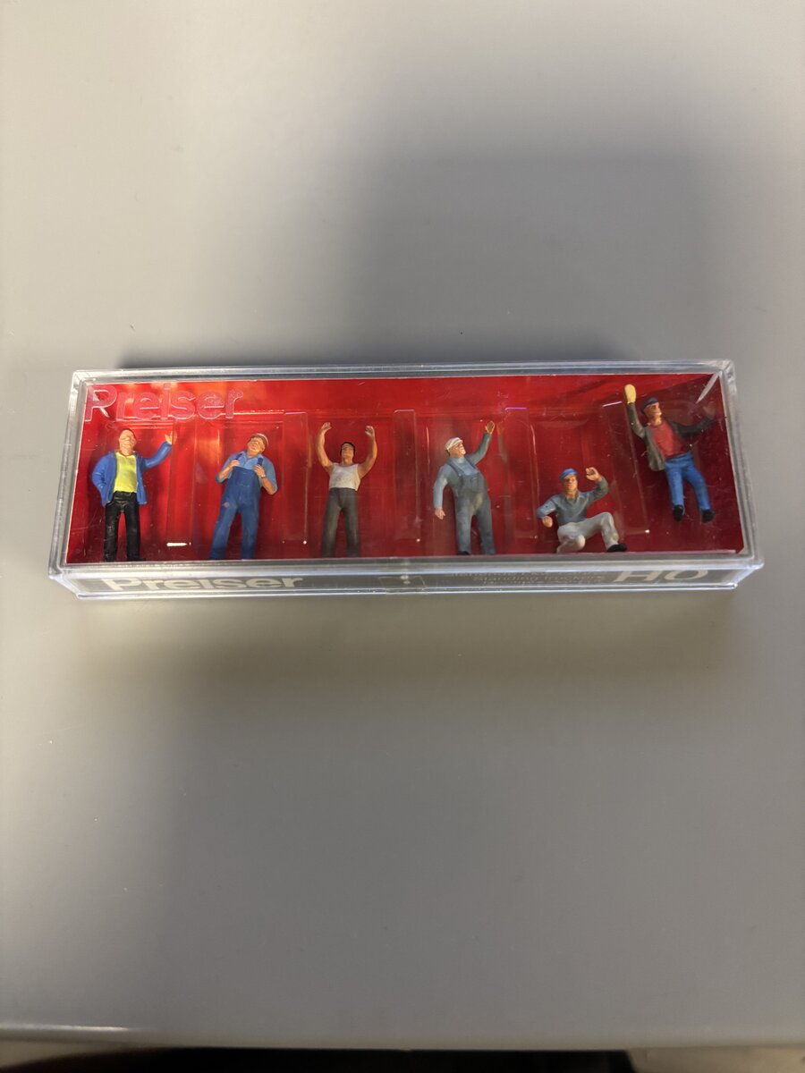 Preiser 0036 HO Standing Truck Drivers Figures (Set of 6)