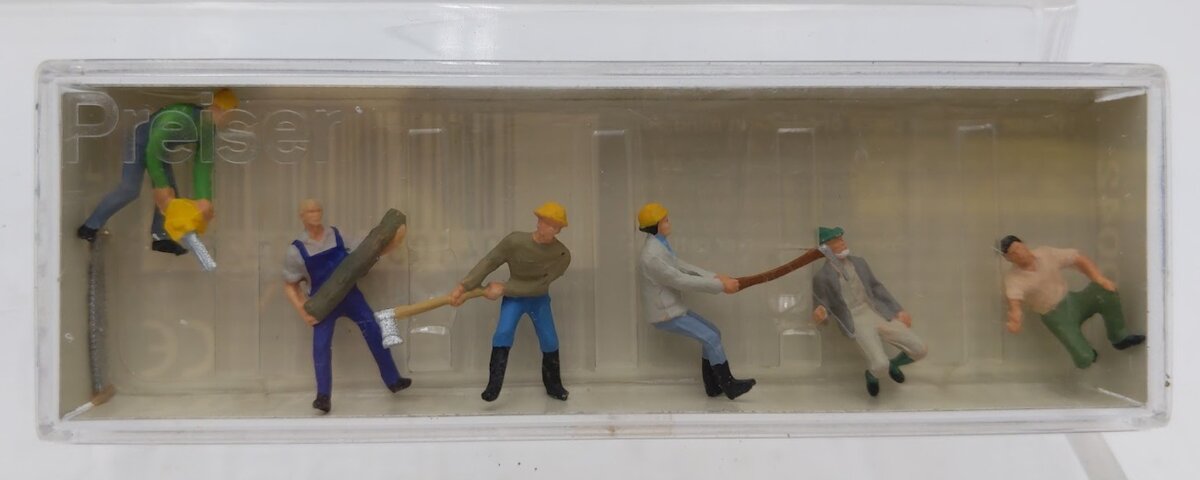 Preiser 10042 HO Lumber Jacks Figures with Tools & Log (Set of 6)