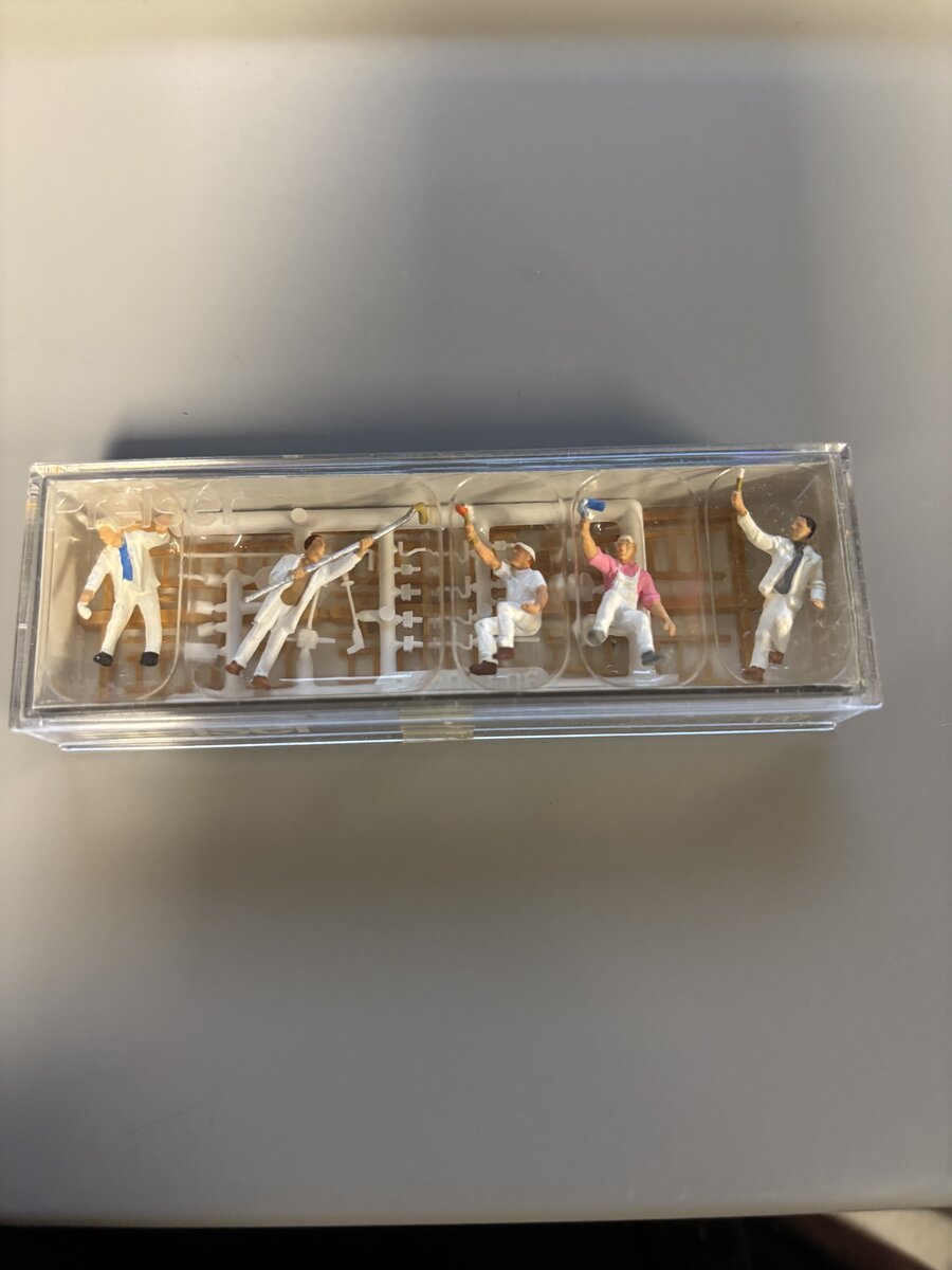 Preiser 10478 HO Paint Crew Figures w/Ladders & Accessories (Set of 5)