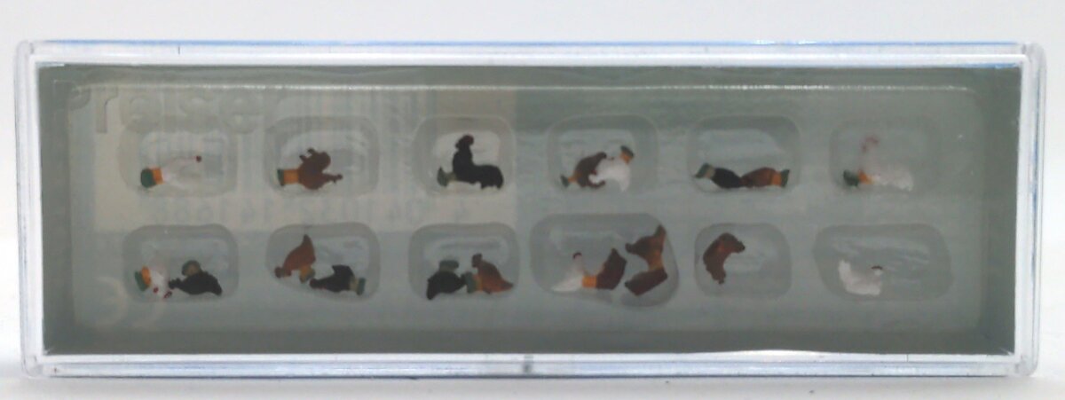 Preiser 14168 HO Animals - Hens and Cocks Figures (Set of 18)
