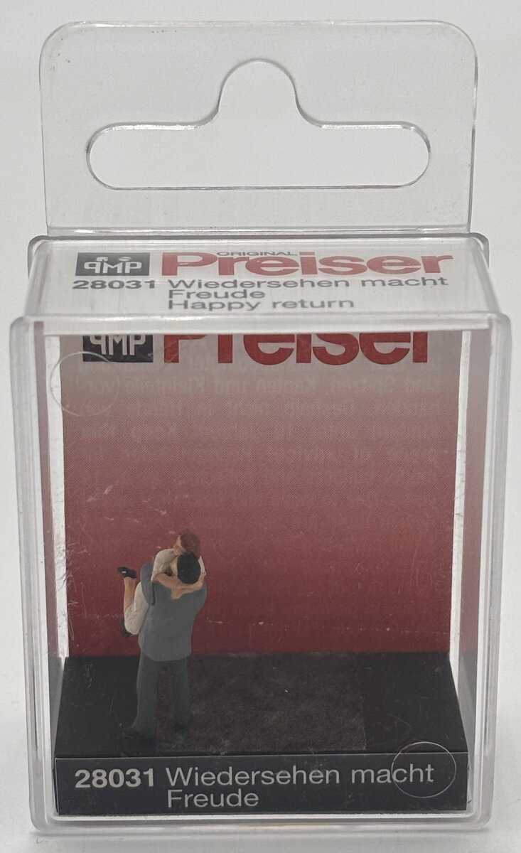 Preiser 28031 HO Happy Return Couple Figures