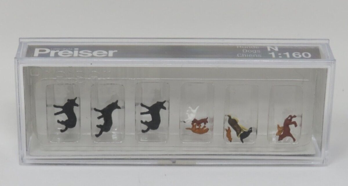 Preiser 79122 N Scale Animals Assorted Dogs Figures (Set of 11)