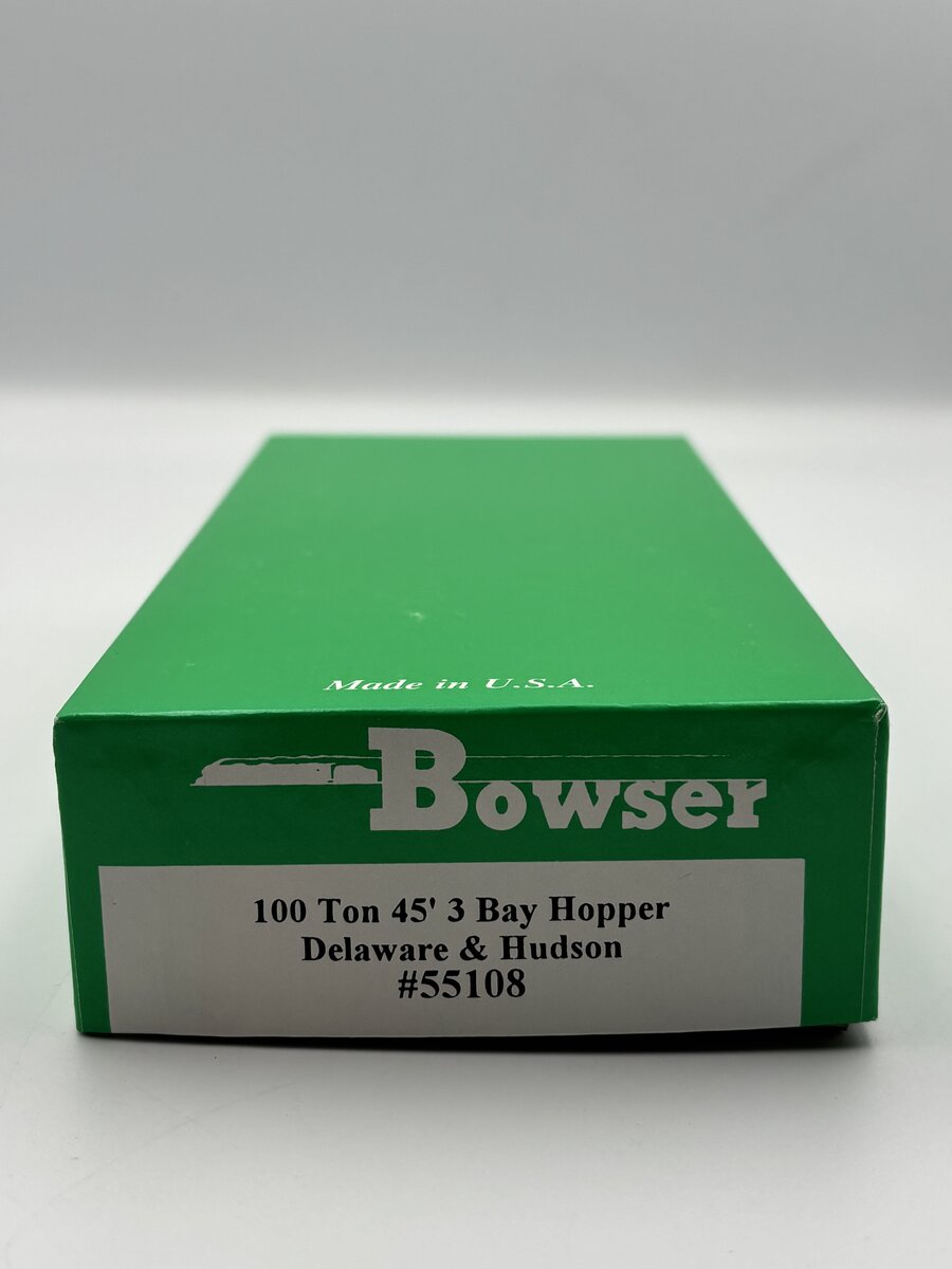 Bowser 55108 HO 100 Ton 45' 3 Bay Hopper Delaware & Hudson