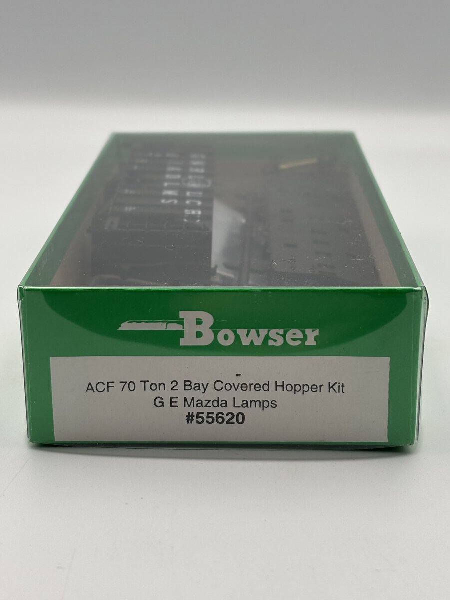 Bowser 55620 HO Scale GE Mazda 70 Ton 2-Bay Covered Hopper Kit