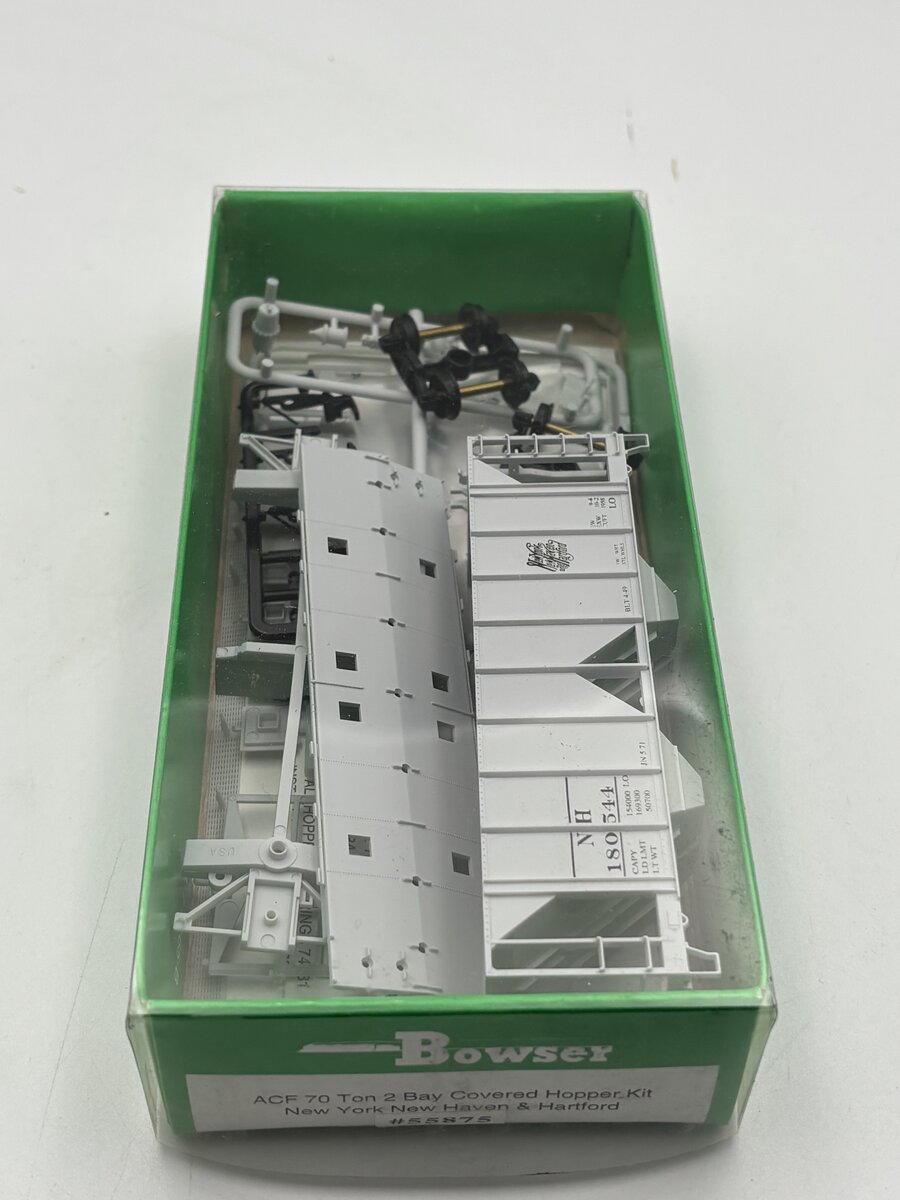 Bowser 55875 HO New York NH & H ACF 70T 2 Bay Covered Hopper Road # 180544 Kit