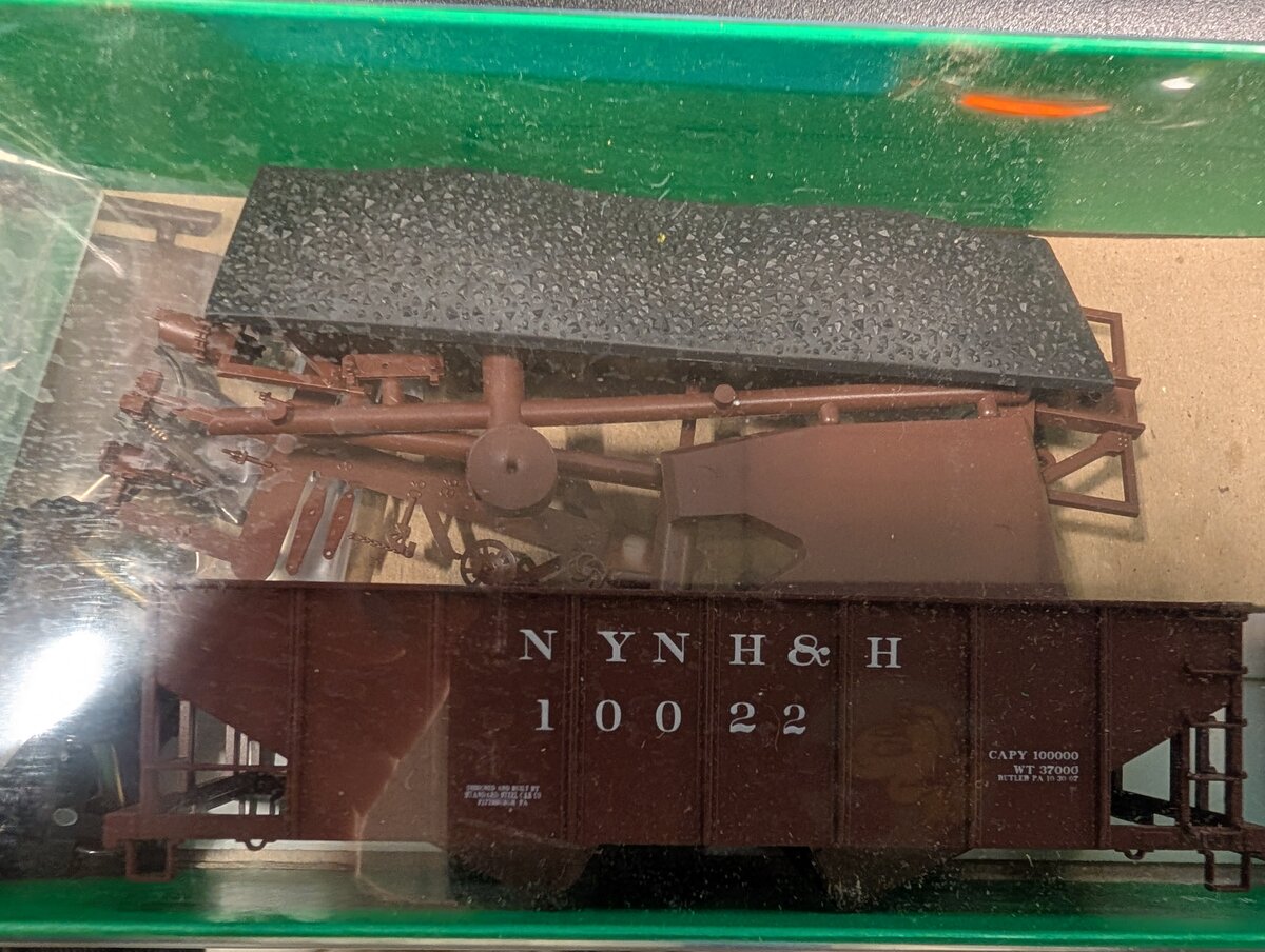 Bowser 56225 HO PRR GLa 2By Hppr NY NH & H #10022