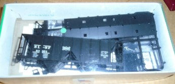 Bowser 56516 HO Frisco 70 Ton 2 Bay Covered Hopper Rd. 83951 Kit