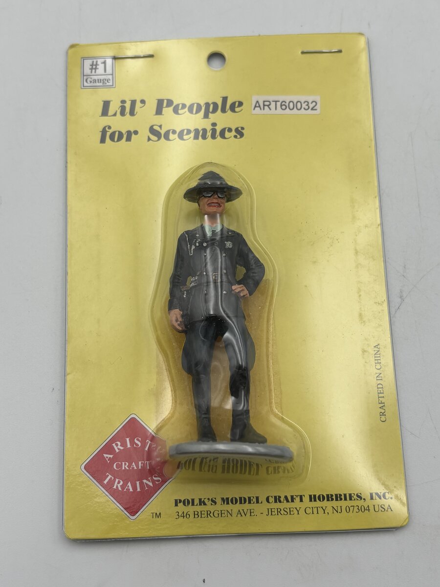 Aristo-Craft ART60032 1 Gauge State Trooper Figure