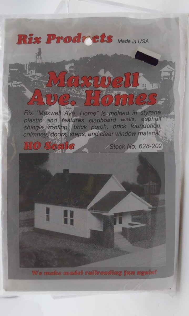 Rix Products 628-0202 HO Maxwell Avenue Home With Front Porch Kit