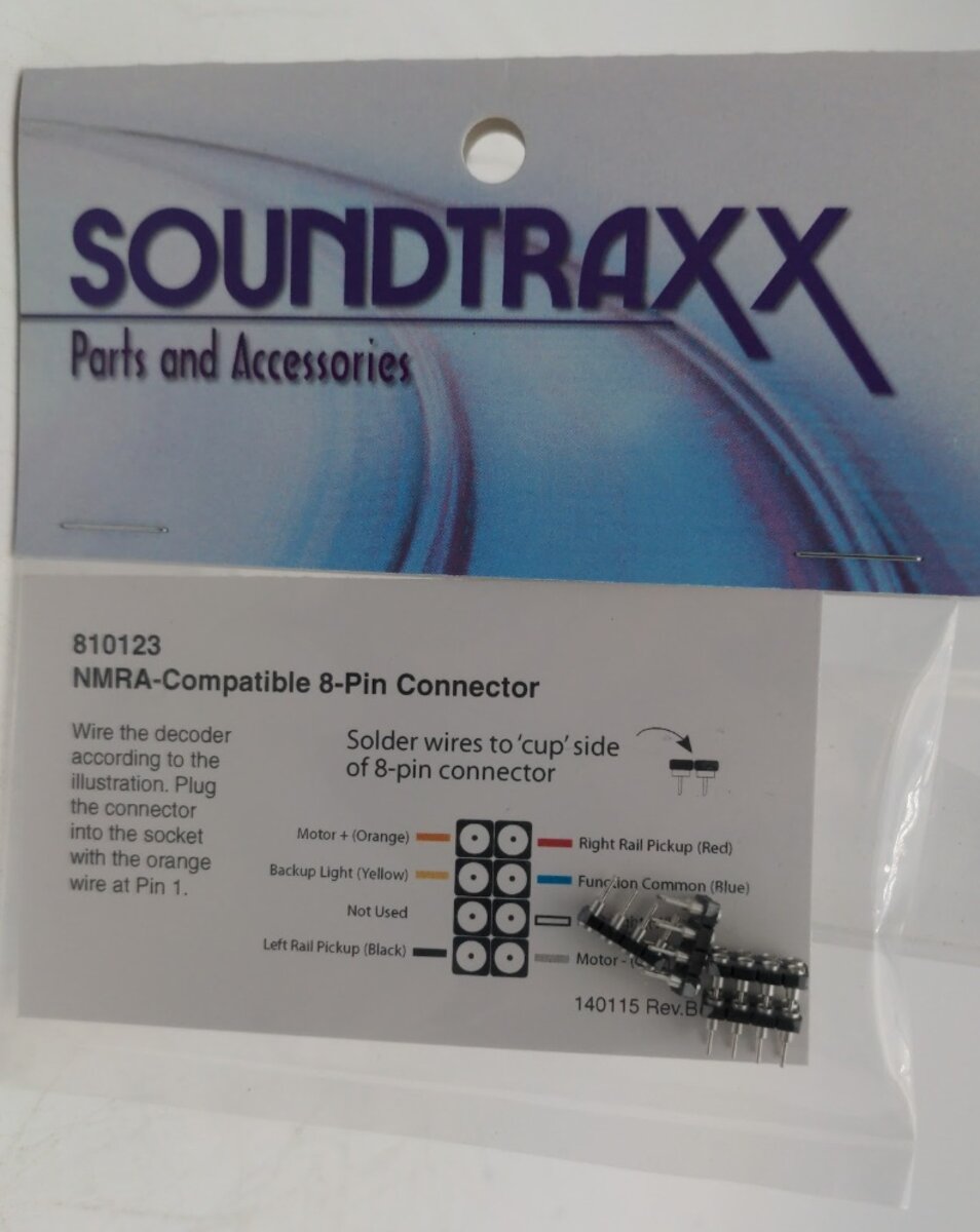SoundTraxx 810123 NMRA Compatible 8 Pin Connector (Pack of 4)