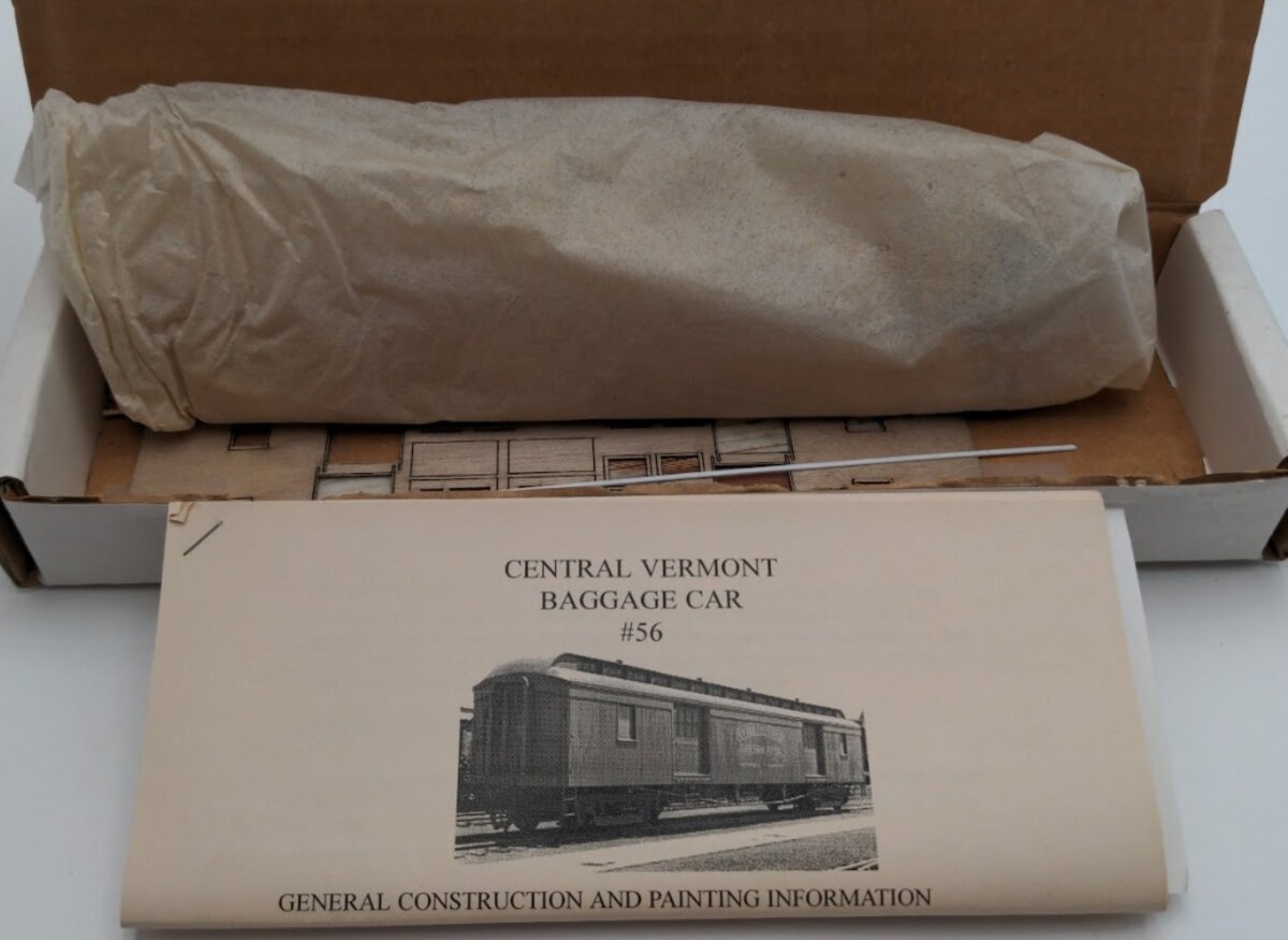 The Bethlehem Car Works 1042 HO 60' Baggage Central Vermont Wood Baggage Car Kit