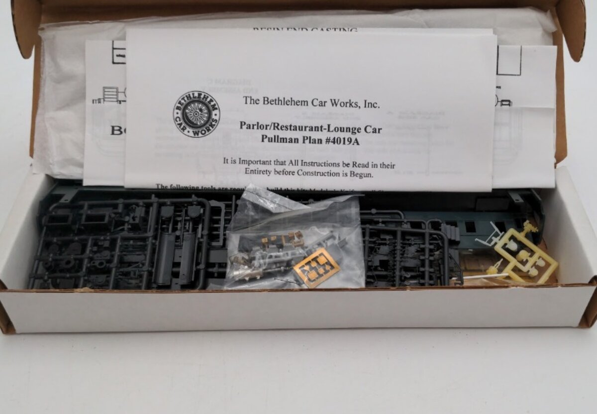 The Bethlehem Car Works 512 HO Scale Boston & Maine Pullman Rest/Lounge Kit