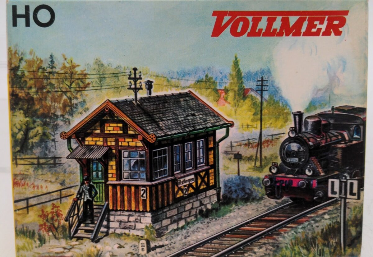 Vollmer 5730 HO Scale Signal Tower Plastic Kit