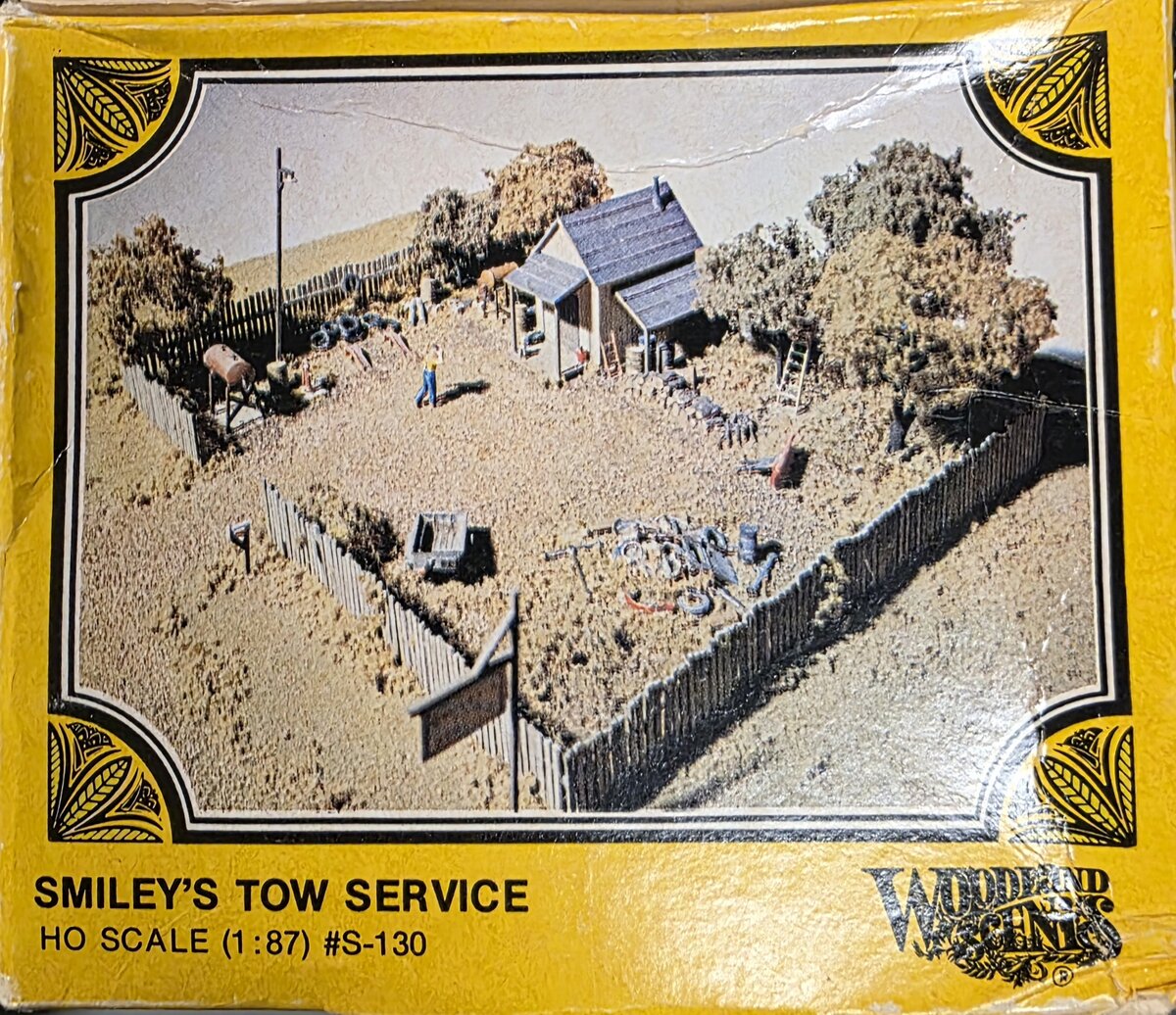 Woodland Scenics S-130 HO Smiley's Tow Service Building Kit