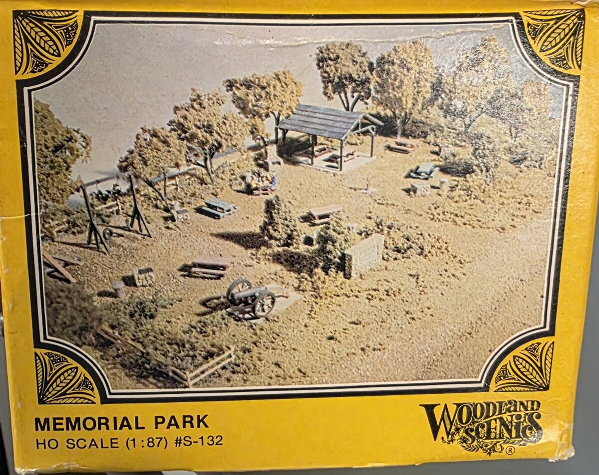 Woodland Scenics S-132 HO Memorial Park Building Kit