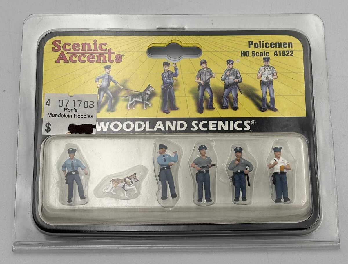 Woodland Scenics A1822 HO Scenic Accents Policemen Figures (Set of 6)