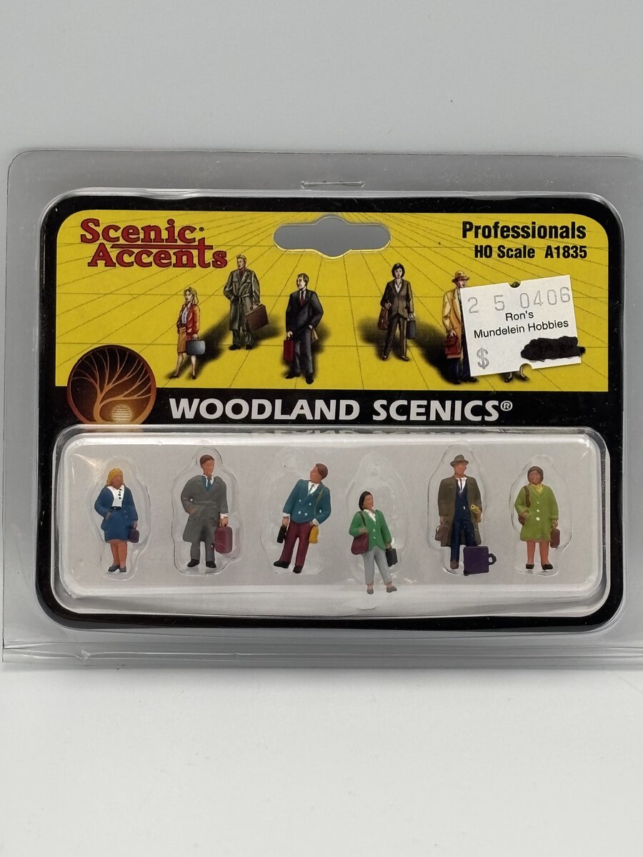 Woodland Scenics A1835 HO ScenicAccents Professional People Figures (Set of 6)