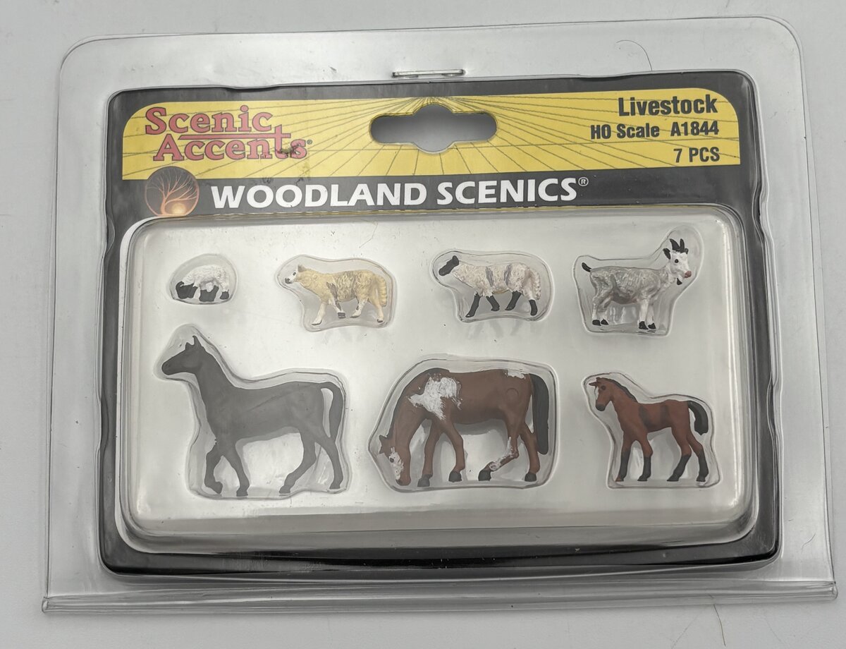 Woodland Scenics A1844 HO Scenic Accents Livestock Figures (Set of 7)