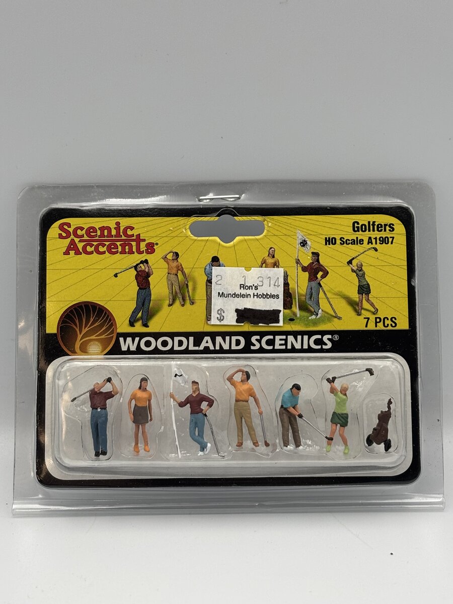 Woodland Scenics A1907 HO Scenic Accents Golfer Figures (Set of 7)