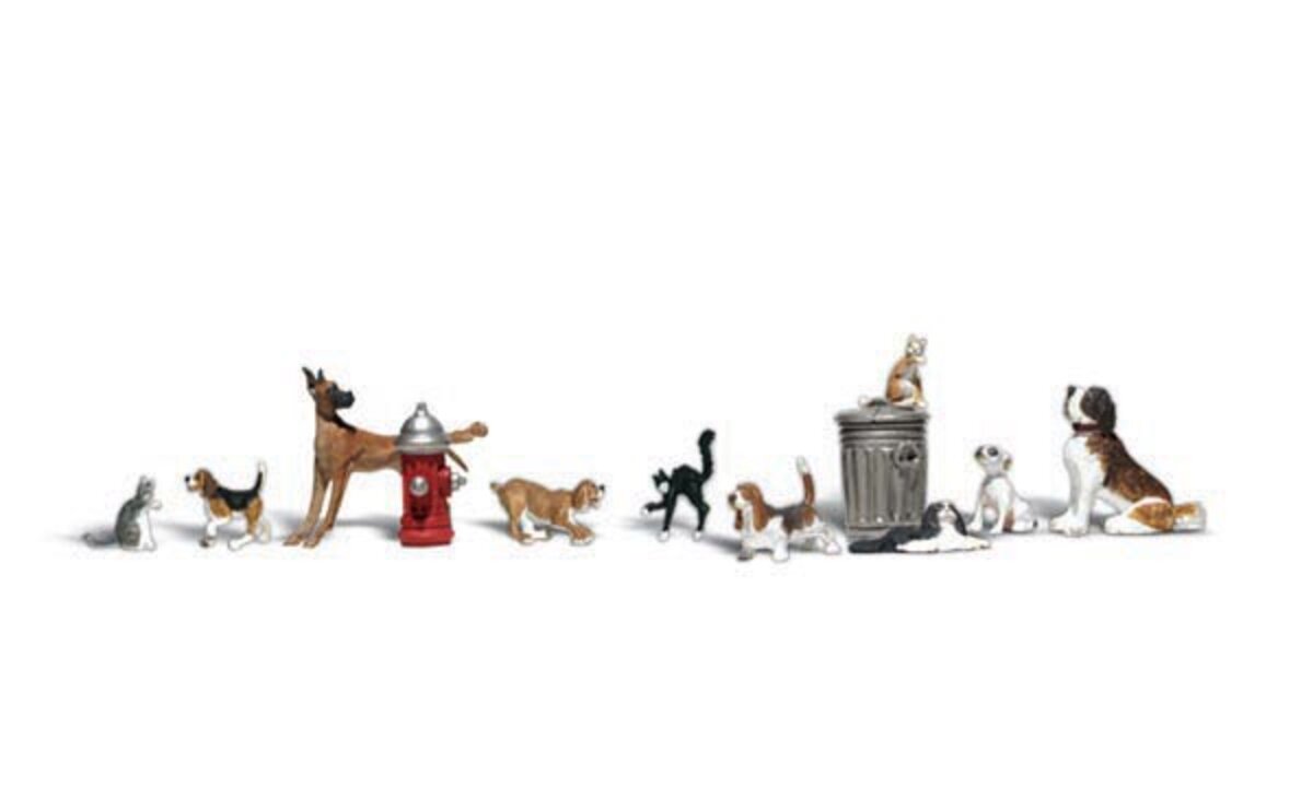 Woodland Scenics A2140 N Scenic Accents Dogs & Cats Figures (Set of 12)