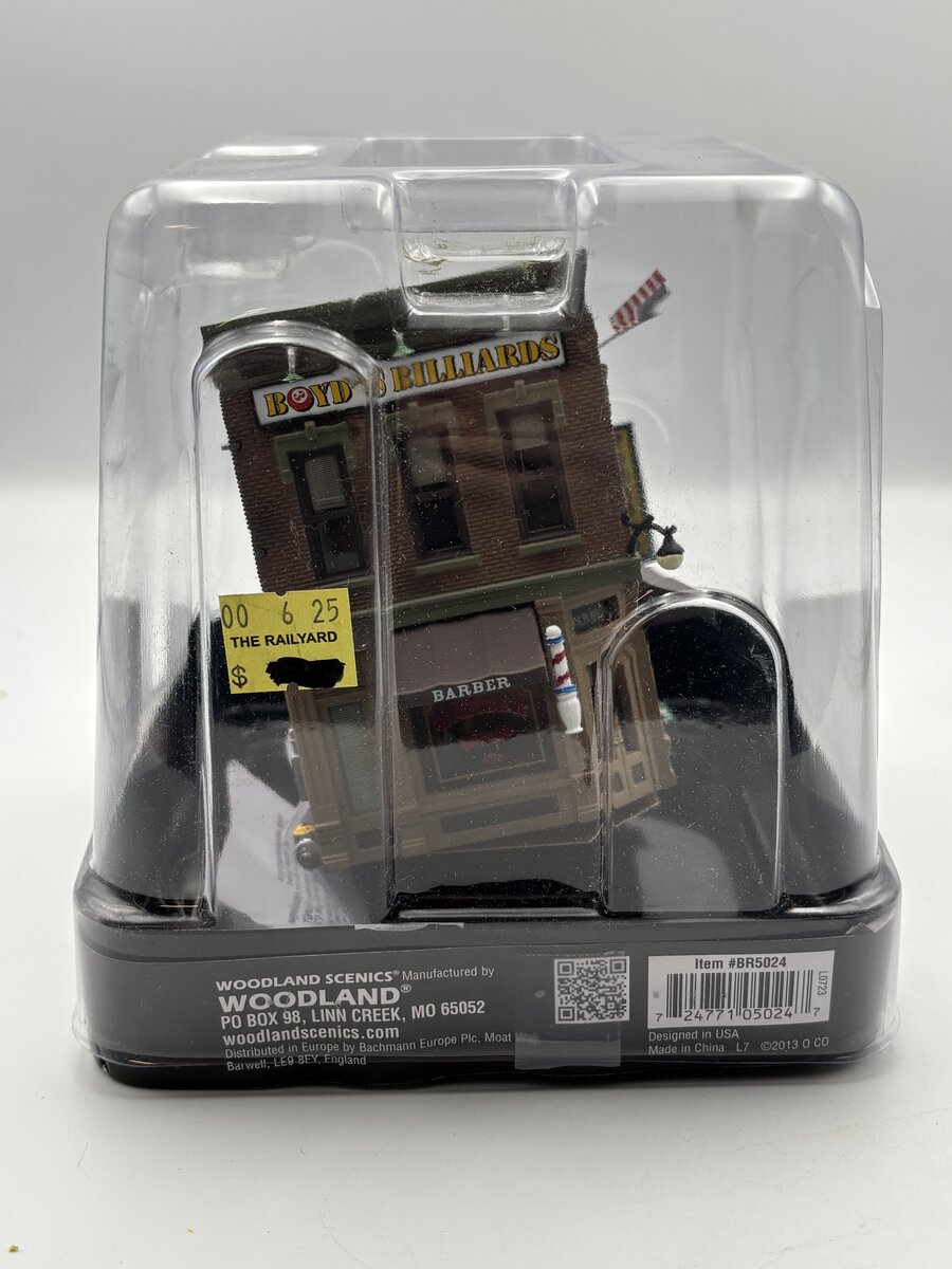 Woodland Scenics BR5024 HO Built-&-Ready Corner Emporium Building