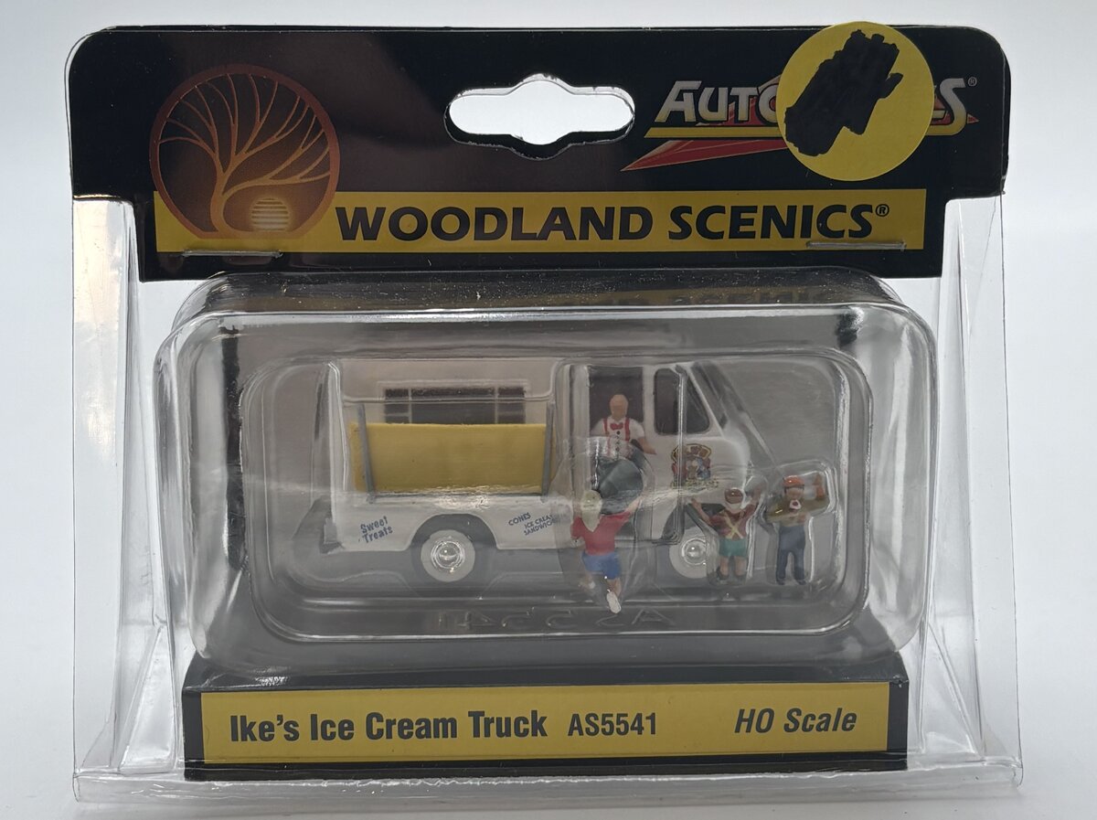 Woodland Scenics AS5541 HO AutoScenes Ike's Ice Cream Truck