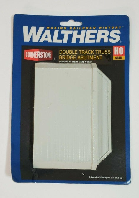 Walthers 933-1040 HO Scale Light Gray Resin Double Track Truss Bridge Abutment